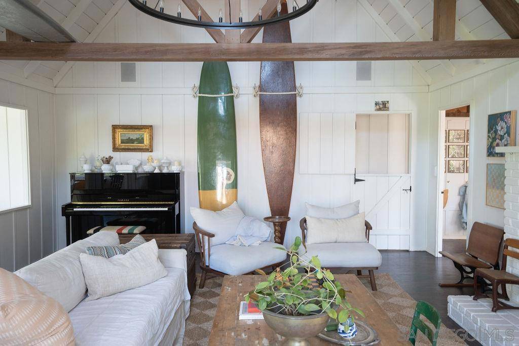 Encinitas, CA 92024,1602 Burgundy Rd
