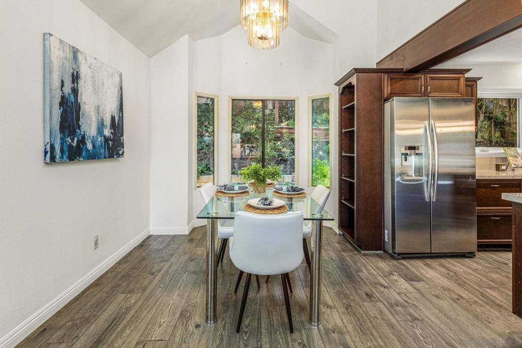 Carlsbad, CA 92008,2820 Cedarwood Way