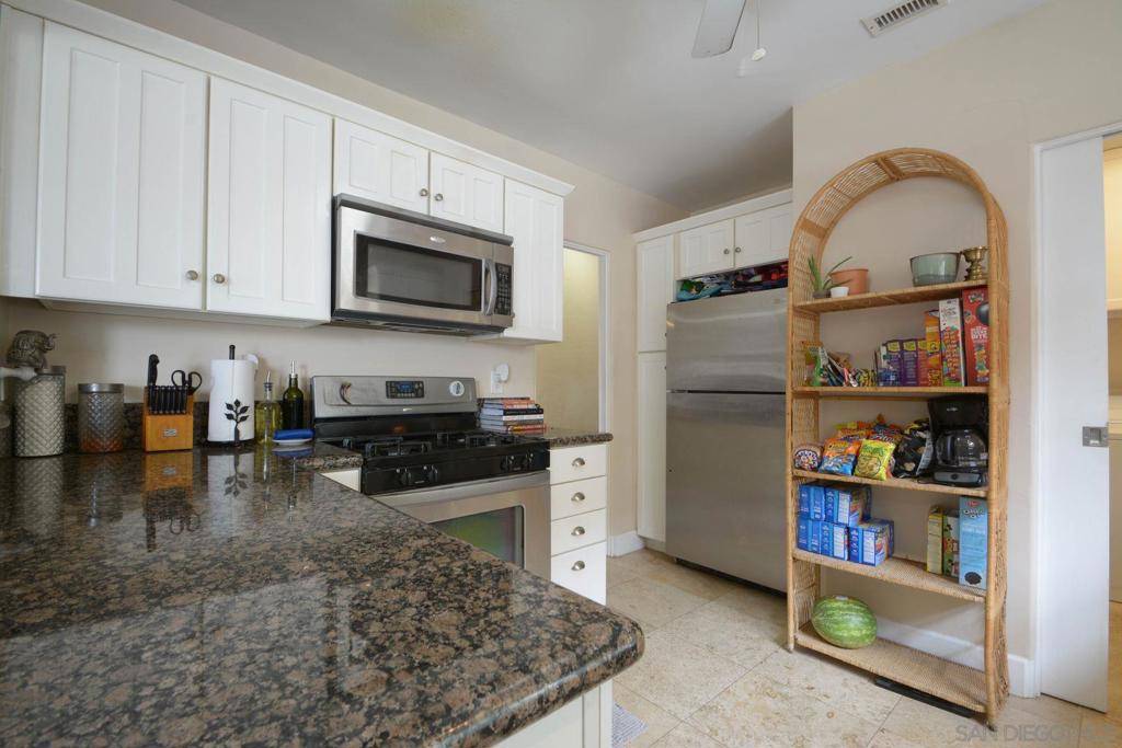 San Diego, CA 92115,4445 50th St