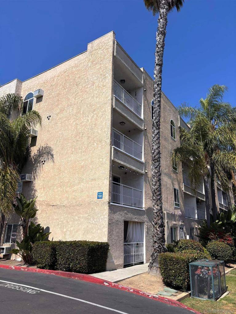San Diego, CA 92115,5252 Orange AVe #434