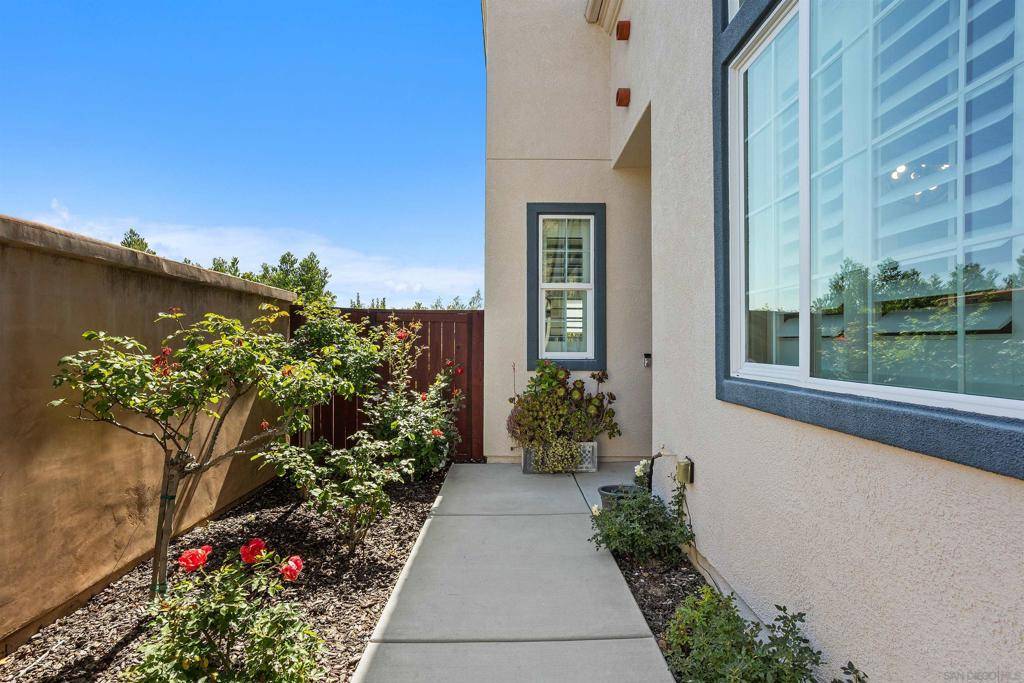 San Marcos, CA 92078,902 Tucana Dr
