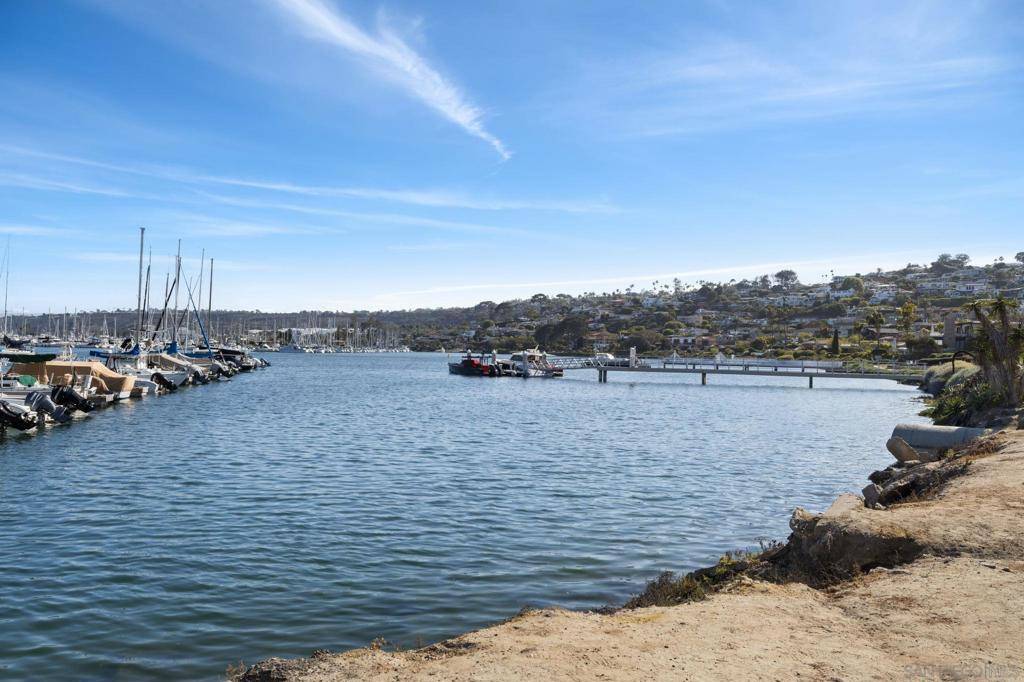 San Diego, CA 92106,1021 Scott Street #256