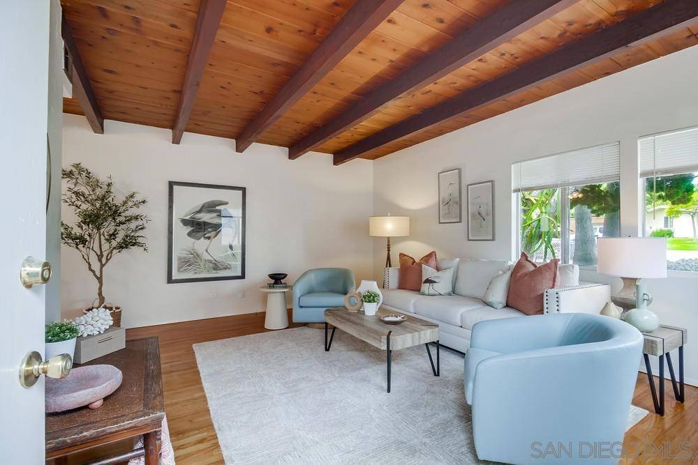 San Diego, CA 92109,2275 Emerald St