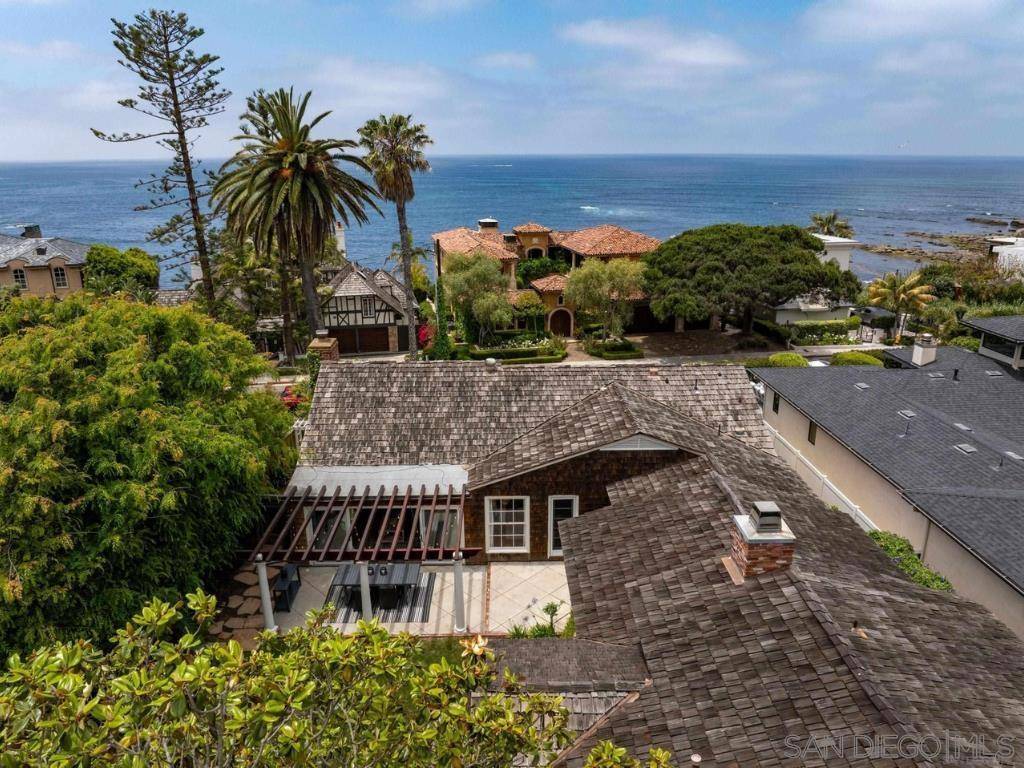 La Jolla, CA 92037,5839 Camino De La Costa