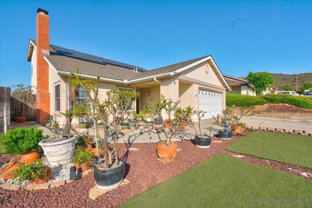 Santee, CA 92071,11020 Collinwood Dr