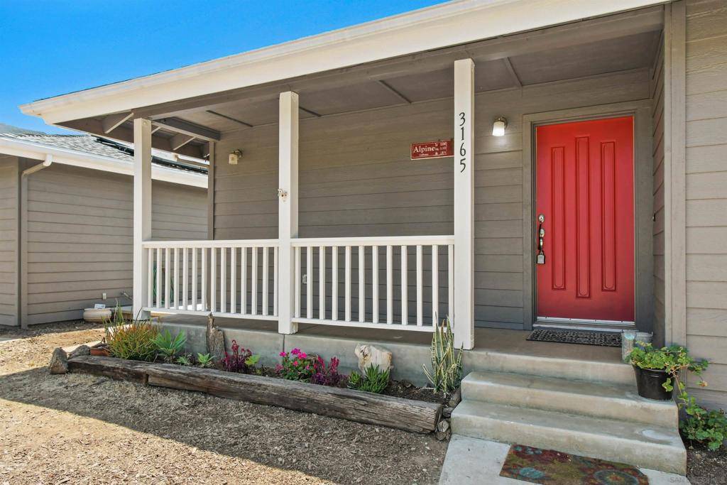 Alpine, CA 91901,3165 Torreon Dr