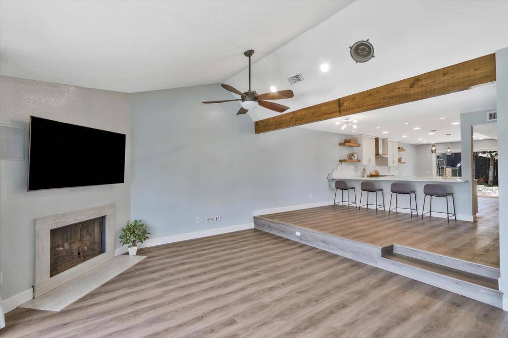 San Diego, CA 92111,6974 Camino Pacheco