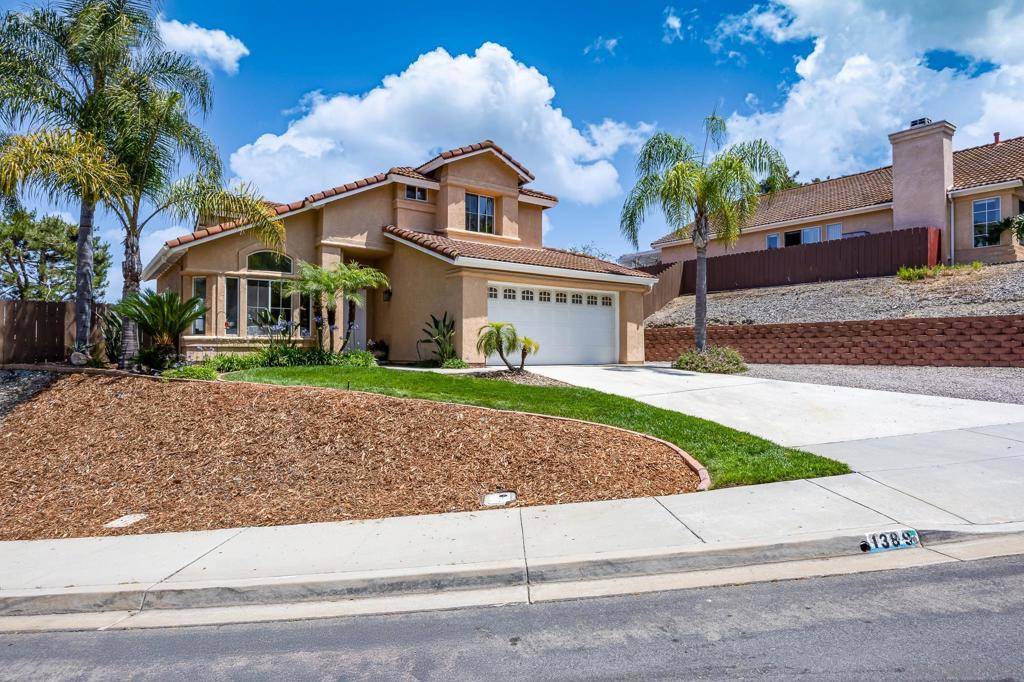 San Marcos, CA 92069,1389 Avenida Azul