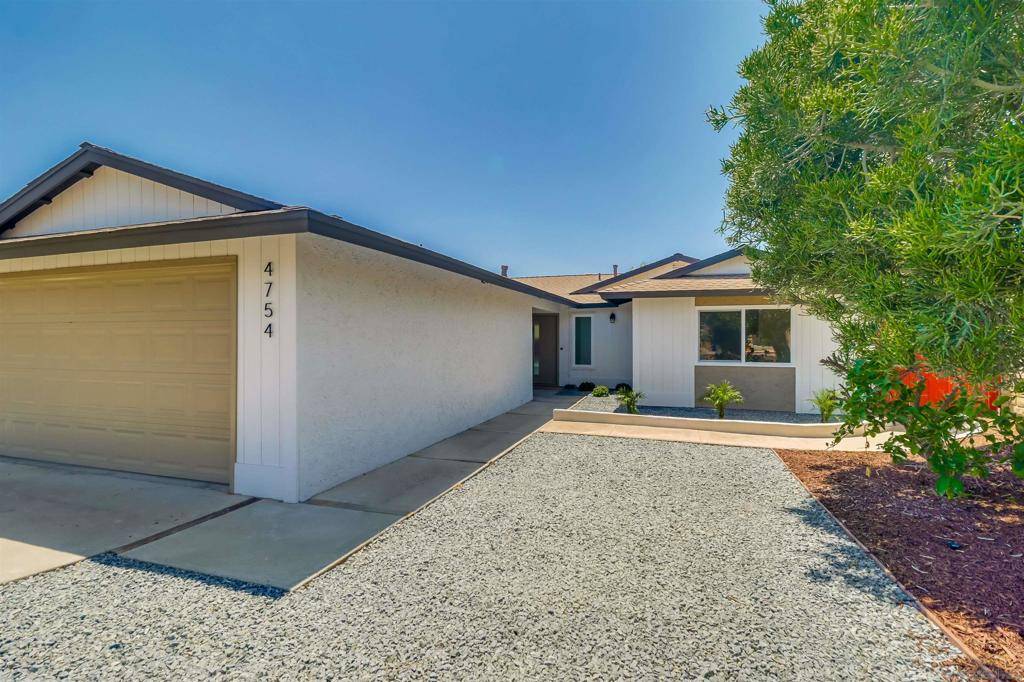 La Mesa, CA 91942,4754 Dauer Ave.