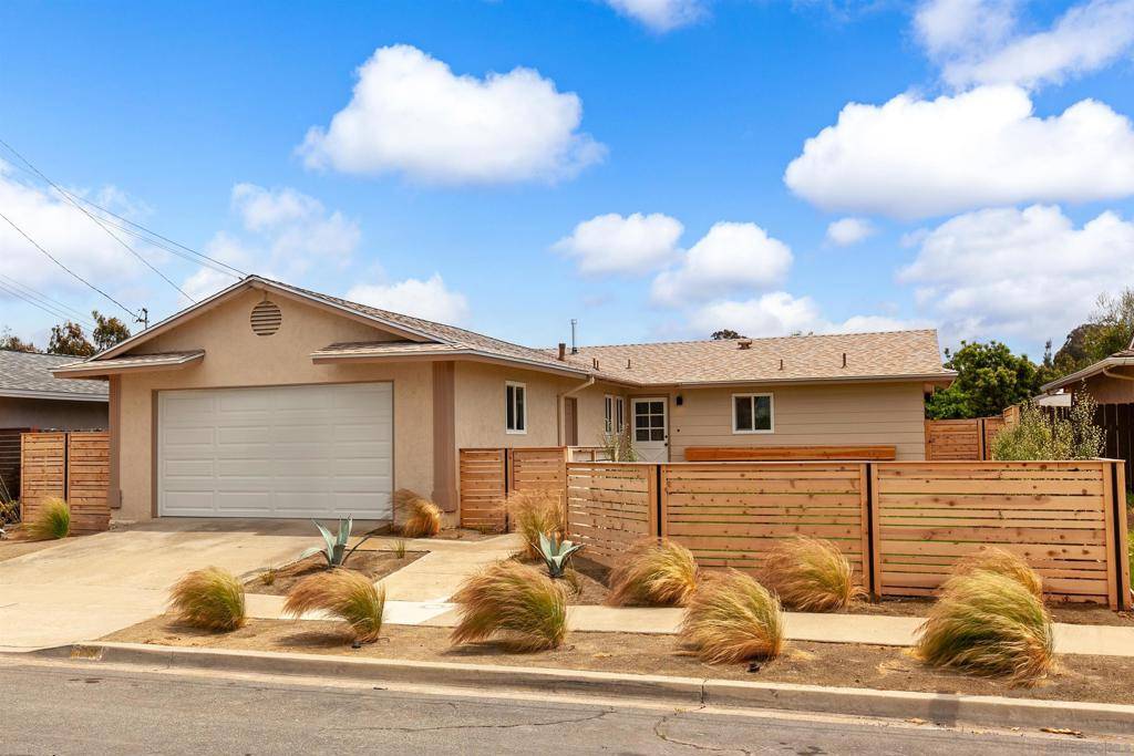 San Diego, CA 92117,5319 Northridge Ave