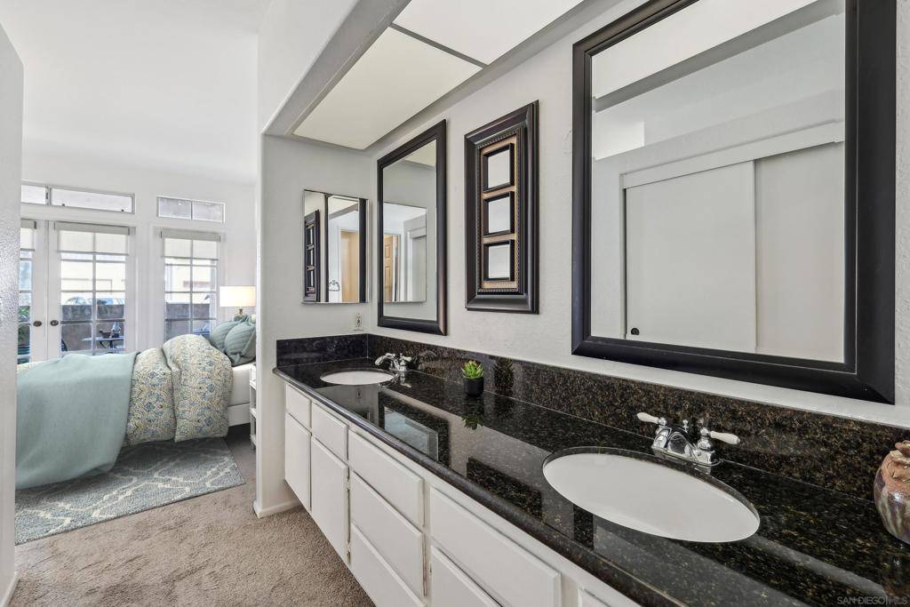 Oceanside, CA 92056,3424 Cameo Dr #43