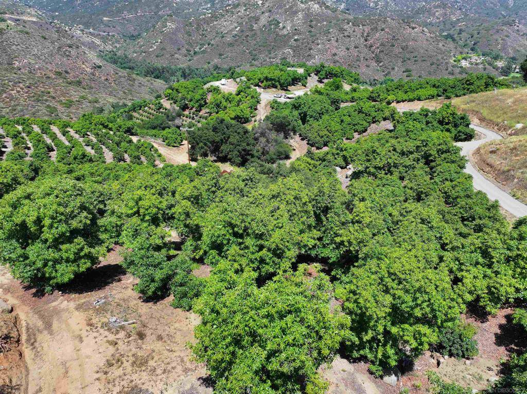 Escondido, CA 92027,2682 Canyon Crest Dr.