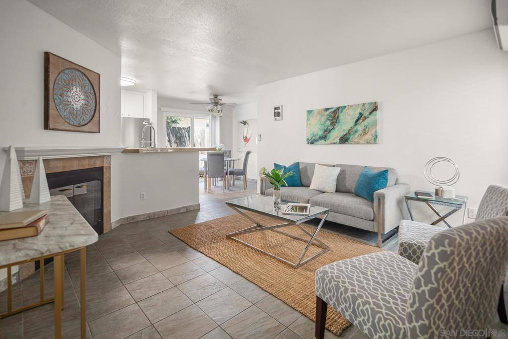 San Diego, CA 92104,4345 Florida St #1