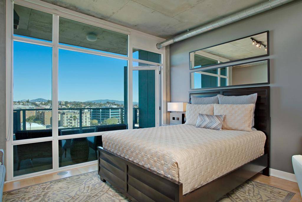 San Diego, CA 92101,1080 Park Blvd #809