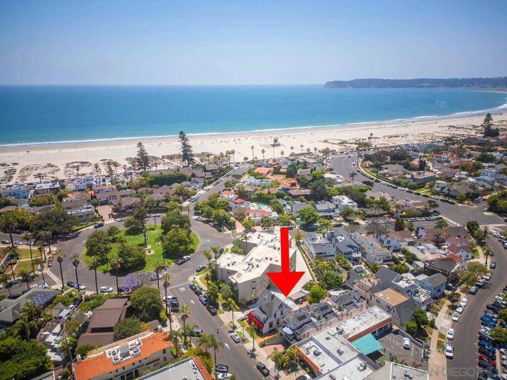 Coronado, CA 92118,1022 Park Place