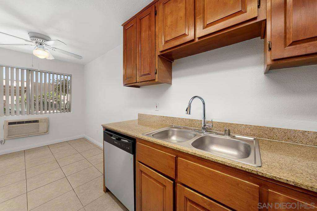 Spring Valley, CA 91977,3557 KENORA DR #33
