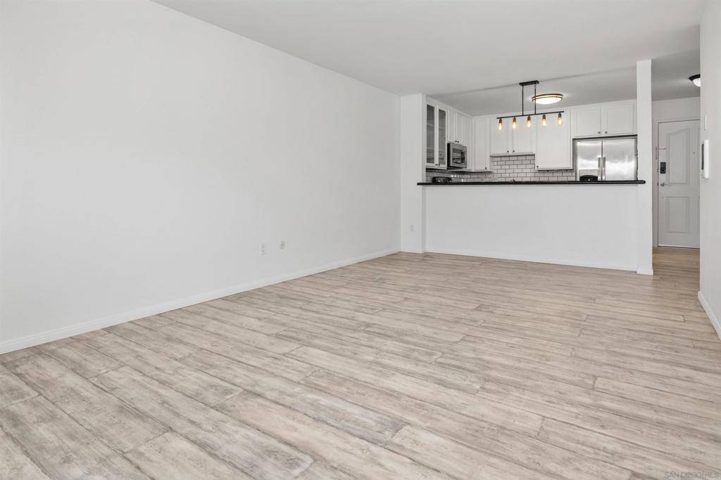 San Diego, CA 92116,3030 Suncrest Dr #401