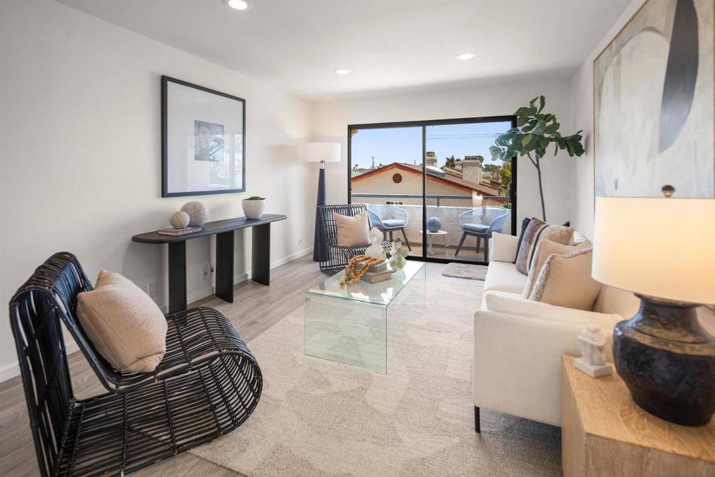 San Diego, CA 92116,4545 Arizona St #308