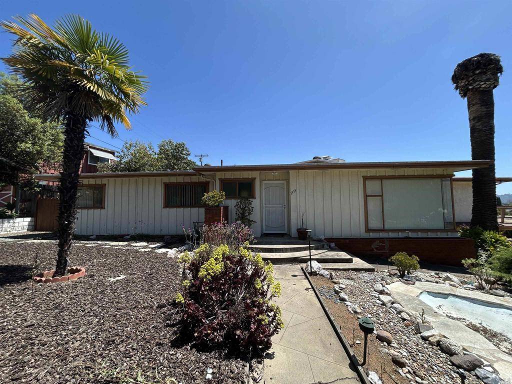 El Cajon, CA 92021,1333 El Rey Ave