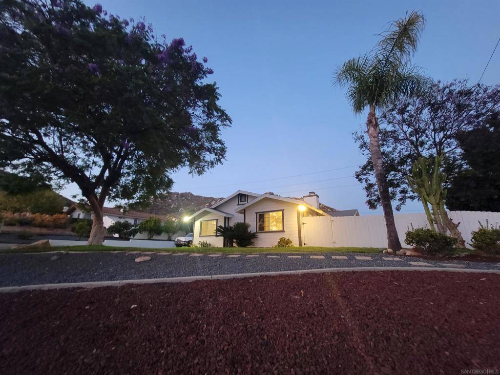 Lakeside, CA 92040,10315 Mountain View Ln