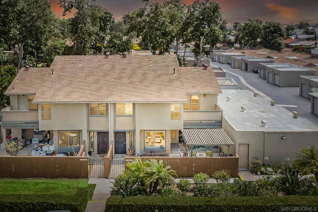 Santee, CA 92071,10229 Alphonse St