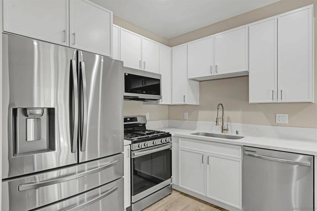 San Diego, CA 92115,4955 Baja Ct