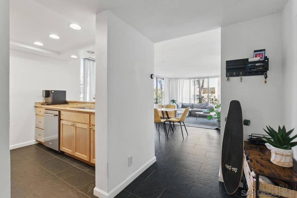 San Diego, CA 92103,3635 7th Avenue #2D