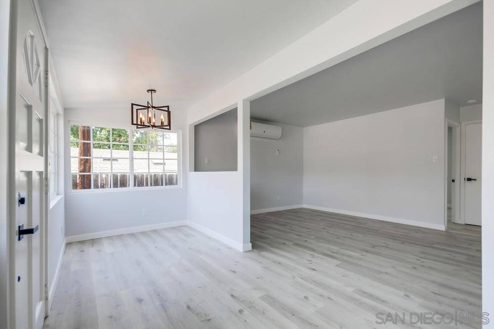 El Cajon, CA 92021,1929 Suncrest Blvd
