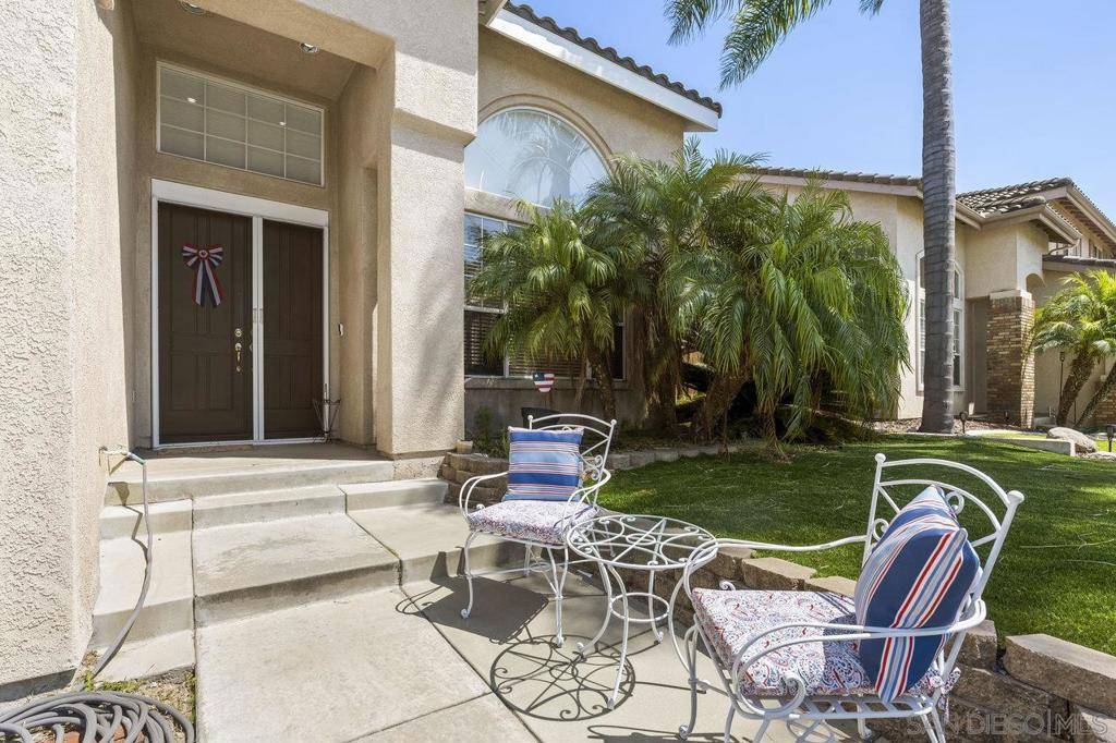 Oceanside, CA 92056,5071 Palmera