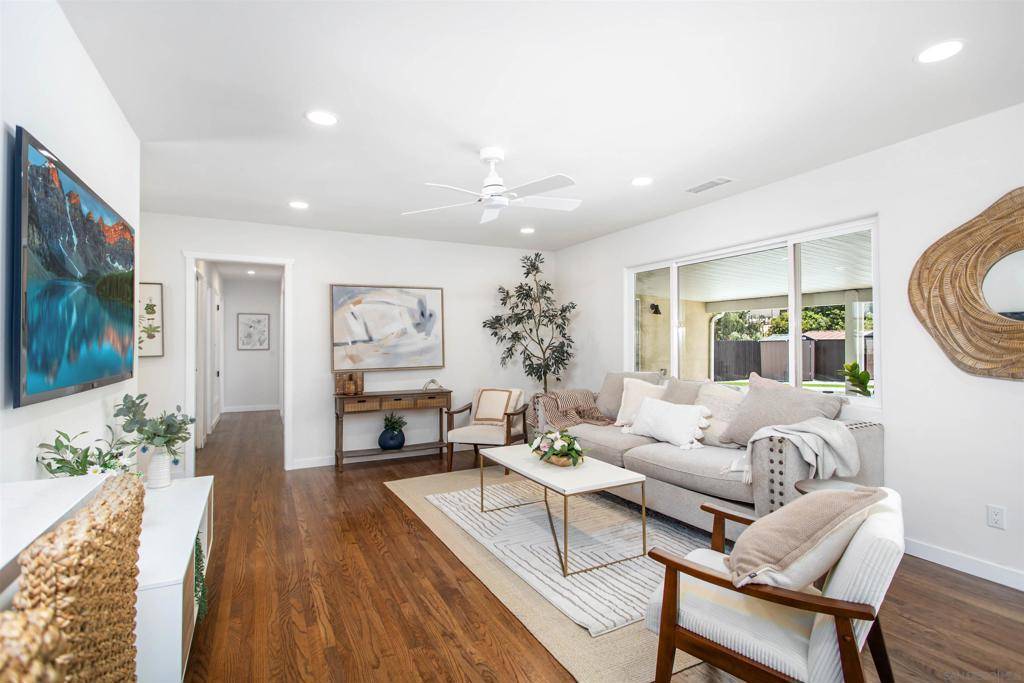 San Diego, CA 92139,2790 Rhoades Rd