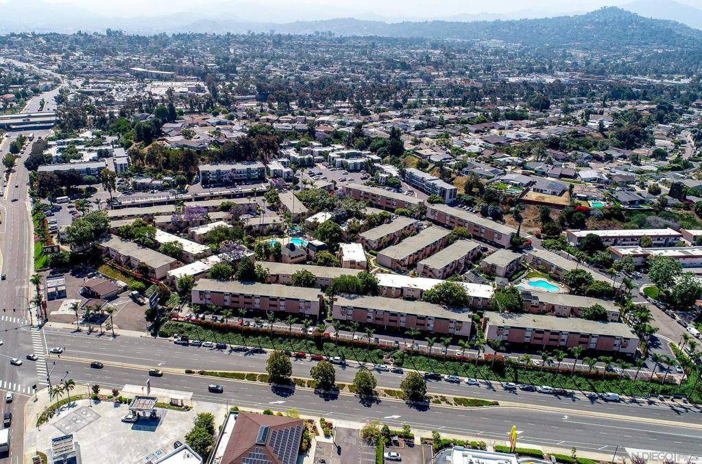 San Diego, CA 92119,8715 Lake Murray Blvd #4