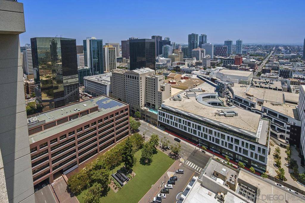 San Diego, CA 92101,700 Front Street #2307