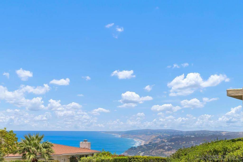 La Jolla, CA 92037,7246 Rue De Roark