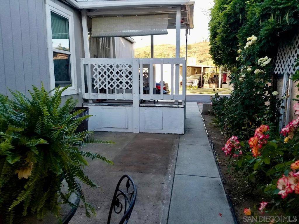 Ramona, CA 92065,2030 Black Canyon Rd #SPC 26