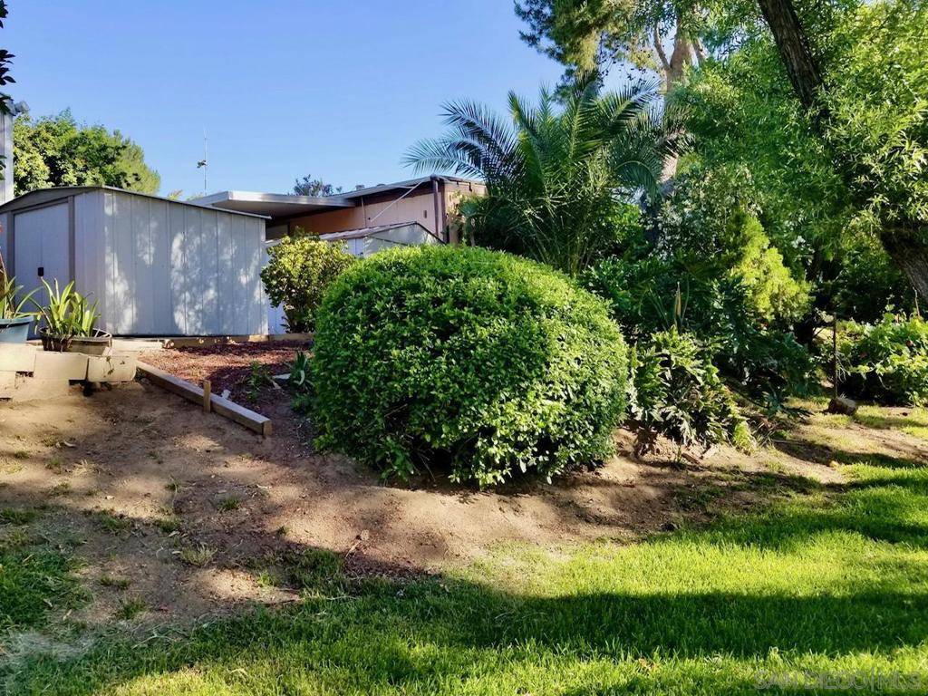 Ramona, CA 92065,2030 Black Canyon Rd #SPC 26