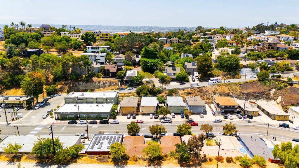 San Diego, CA 92103,3139 Reynard Way