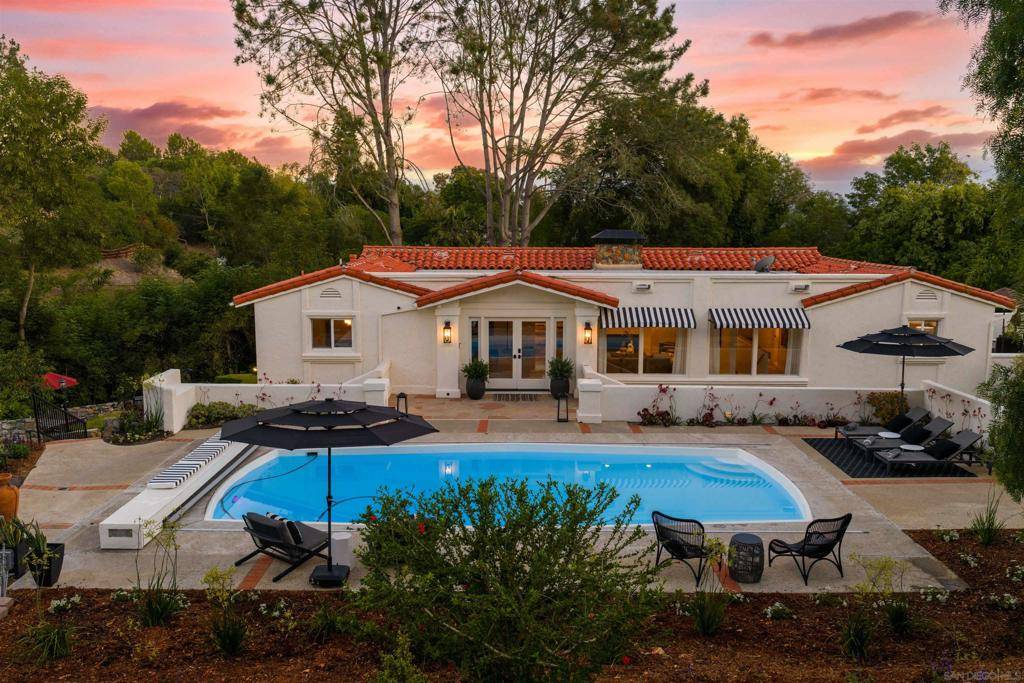 Rancho Santa Fe, CA 92067,6347 Las Colinas