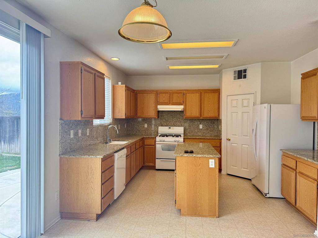 Temecula, CA 92592,46197 Via Tranquila