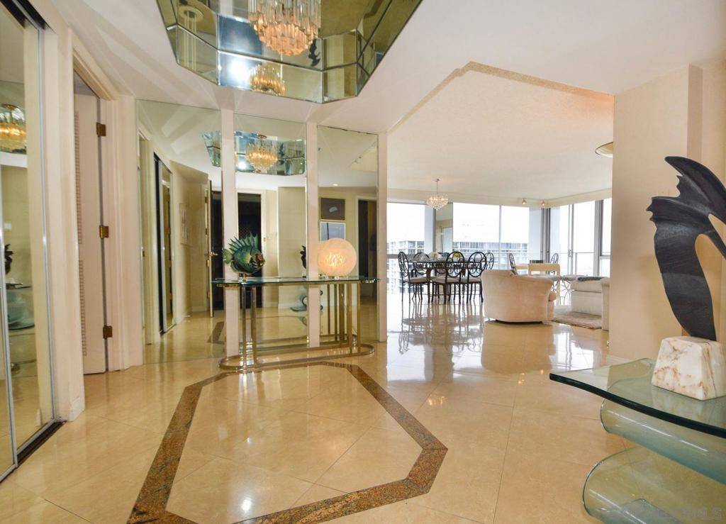 Coronado, CA 92118,1760 Avenida Del Mundo #1409