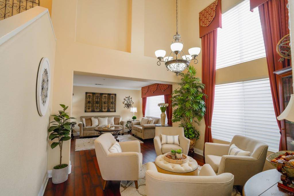 Spring Valley, CA 91978,2157 Crystal Clear Dr.