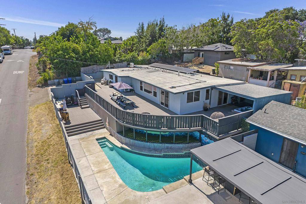 La Mesa, CA 91942,6784 Alamo Way