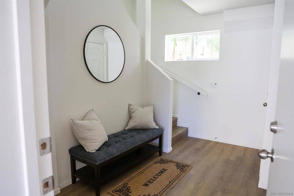 San Diego, CA 92114,5282 Naranja Street