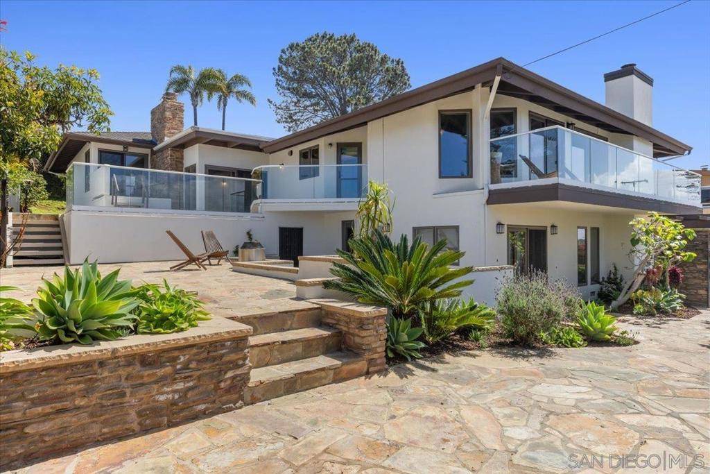 Del Mar, CA 92014,1141 Luneta Drive