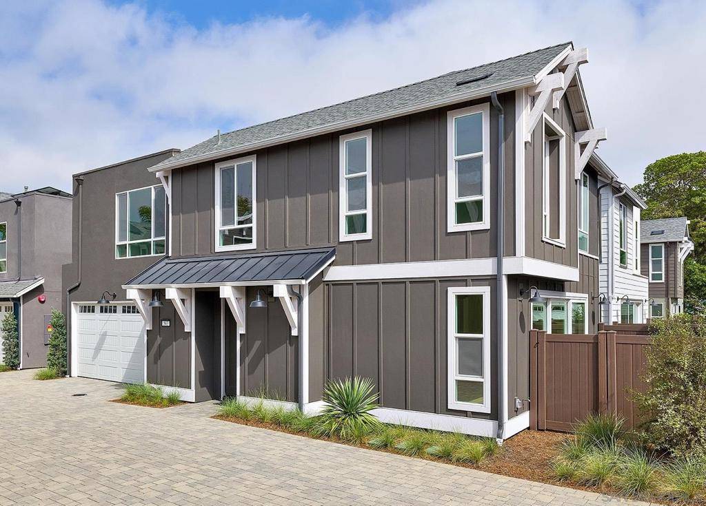 Encinitas, CA 92024,563 N Vulcan Ave