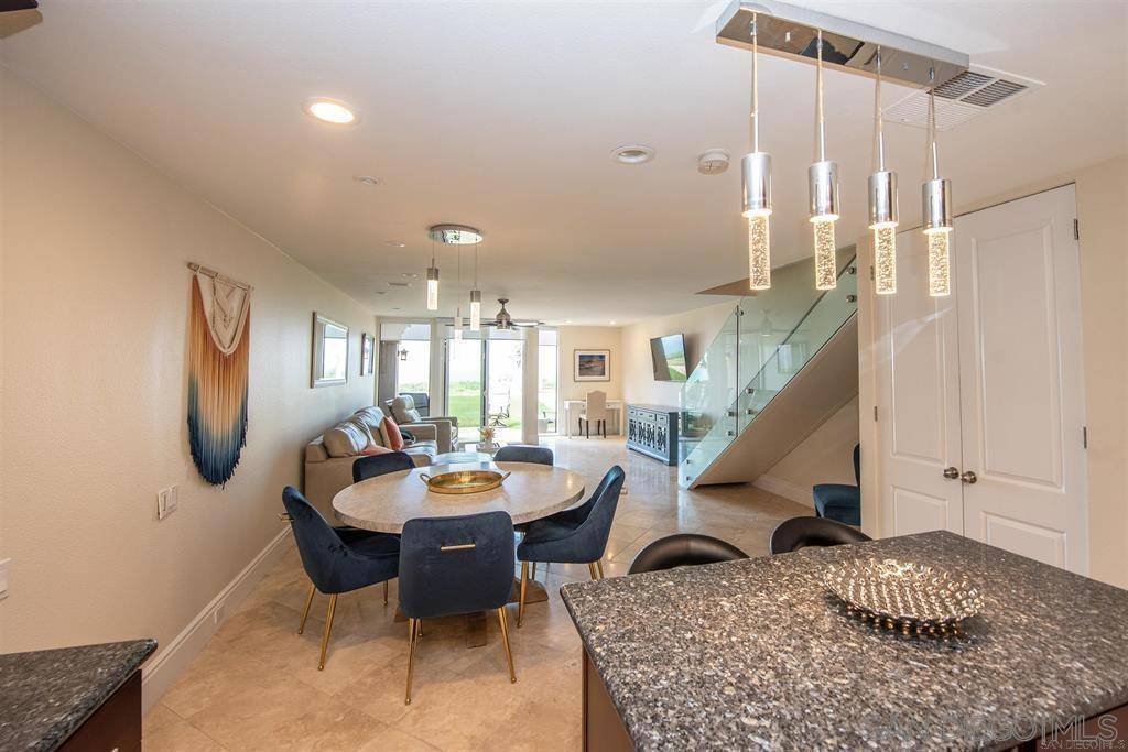 Encinitas, CA 92024,920 Sealane Dr #A