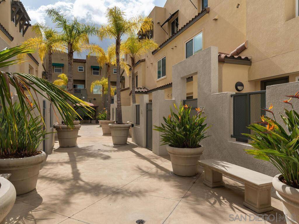 La Mesa, CA 91942,7725 El Cajon Blvd #7