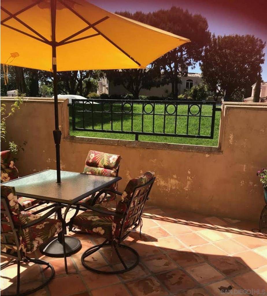 San Diego, CA 92122,7265 Calabria Court #25