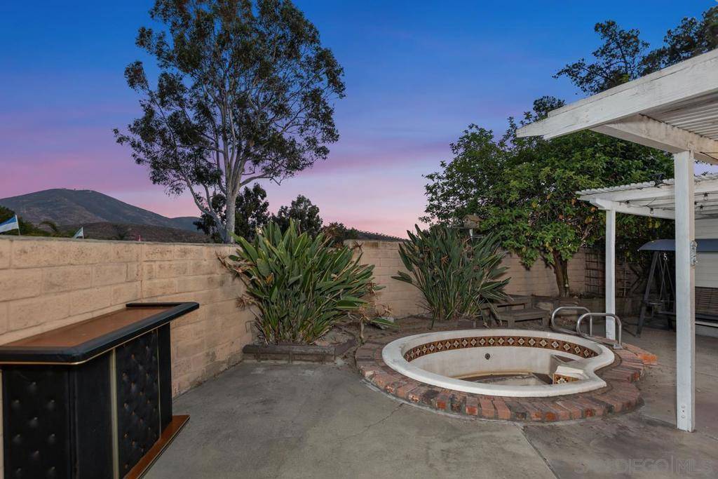 Spring Valley, CA 91978,10497 Moorpark St
