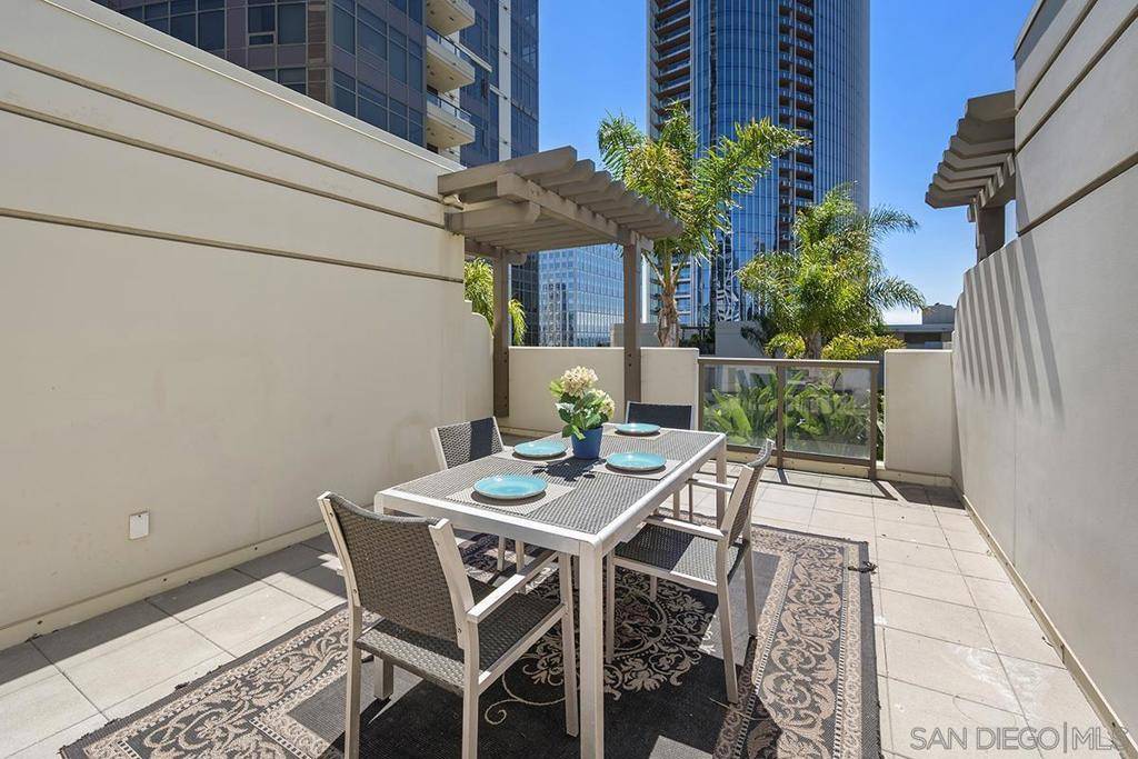 San Diego, CA 92101,700 W E Street #510