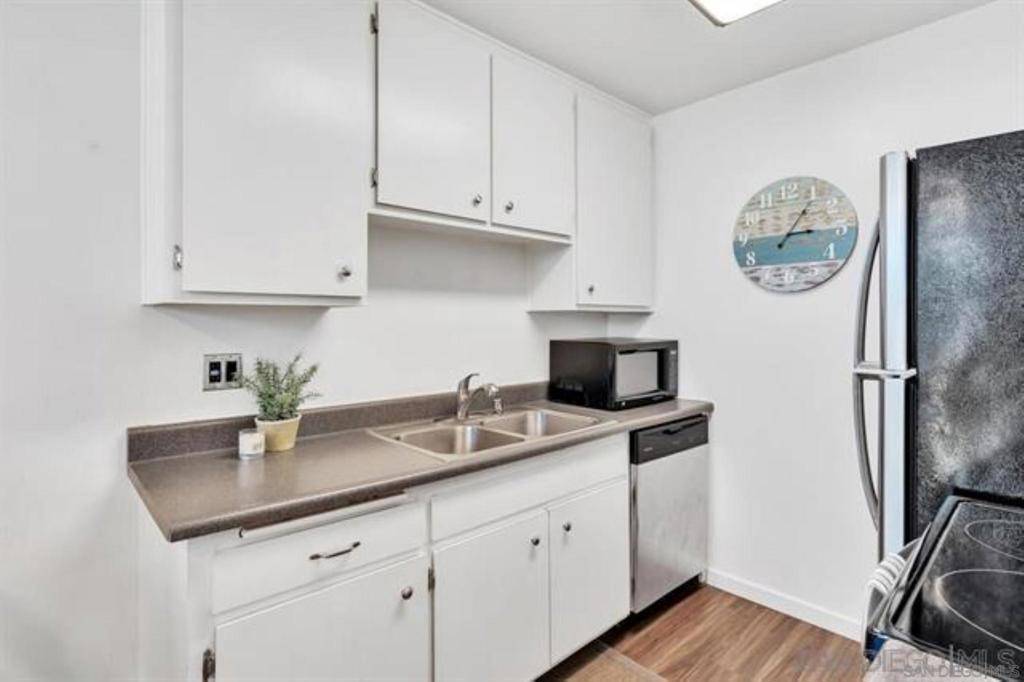 Lakeside, CA 92040,8132 Winter Gardens Blvd #5
